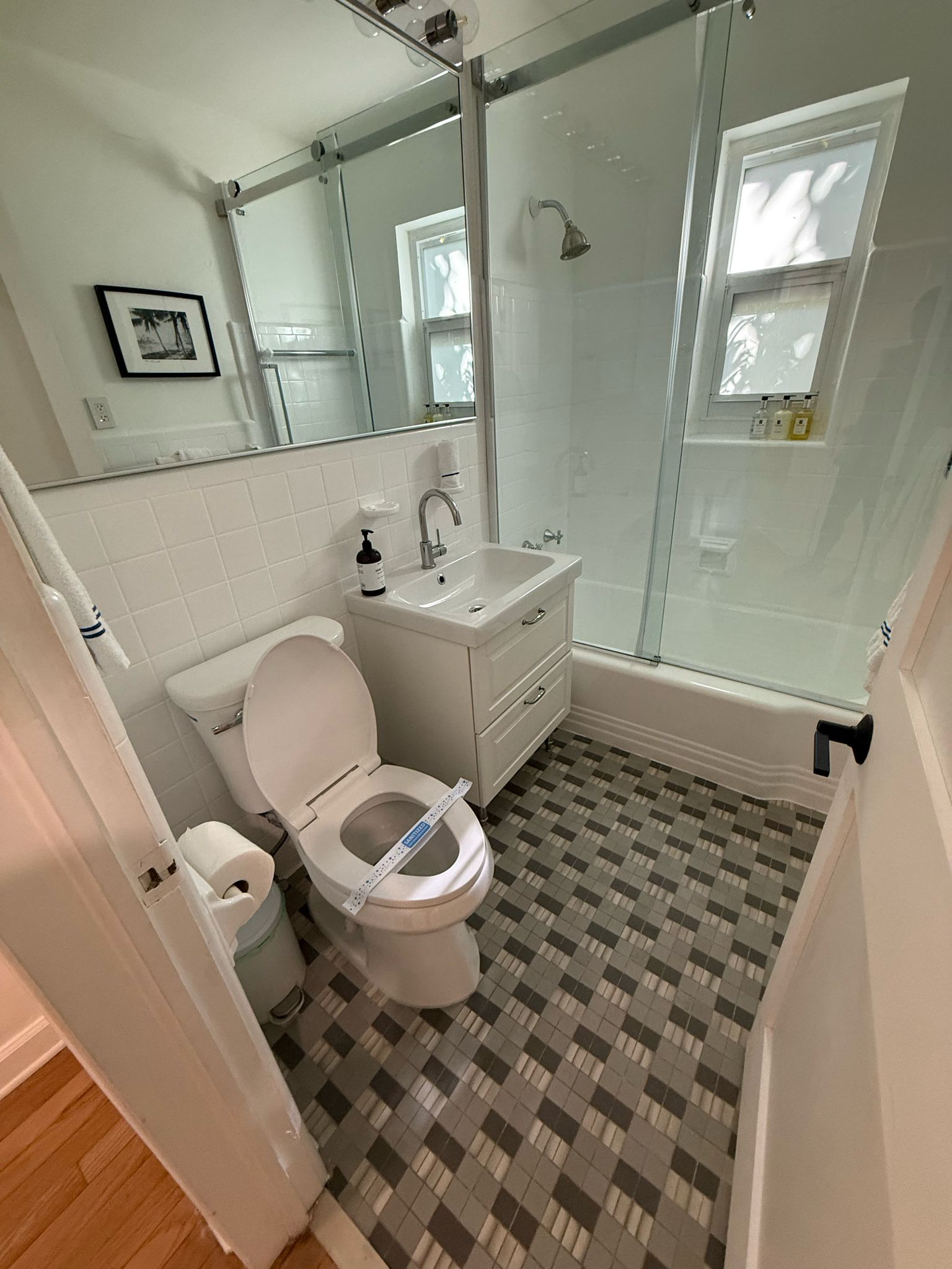 Home cleaning service in Jupiter, FL for bright and organized living spaces Home cleaning service in Jupiter, FL for bright and organized living spaces