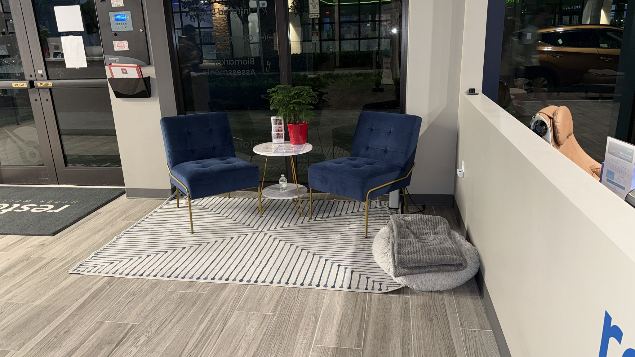 Residential cleaning service in West Palm Beach, FL with natural products Residential cleaning service in West Palm Beach, FL with natural products