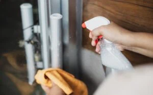 move out cleaning cleaners